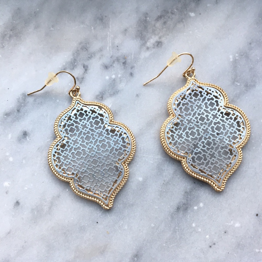 Boho chic earrings